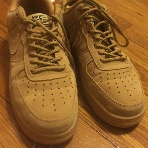 Nike Air Force 1 Tan